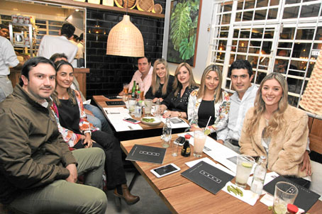 Alejandro Arango Castro, Valentina Isaza, Susana Arango Robledo, Hans Cabrera, Arturo Espejo Arbeláez, Juliana Arango Castro, Ma