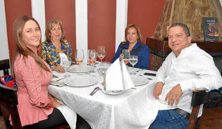 Diana Orozco Rubio, Nohelba Jaramillo Correa, Noralba Jaramillo Correa y Óscar Alonso Vargas Jaramillo.