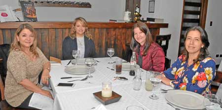 María del Pilar Bohórquez Pérez, Elena Casas Ocampo, Claudia Pilar Botero Muñoz y María Isabel Sandoval García.