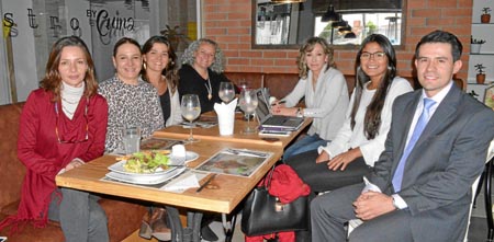 Luz Adriana Trujillo Gálvez, Paula Londoño Vallejo, Carmela Aristizábal Mejía, Margarita María Maya, María Leonor Velásquez Aran