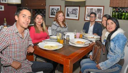 Andrés Felipe López García, Diana Rocío Cardona Muñoz, Liliana Ojeda, Daniel Restrepo Álvarez, Karina Chávez Pasaje y Diana Posa