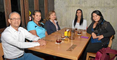 Jaime Gómez López, Mónica Andrea Pareja García, Gloria Eugenia Morales Pescador, María Beatriz Escobar Escobar y Tatiana García 