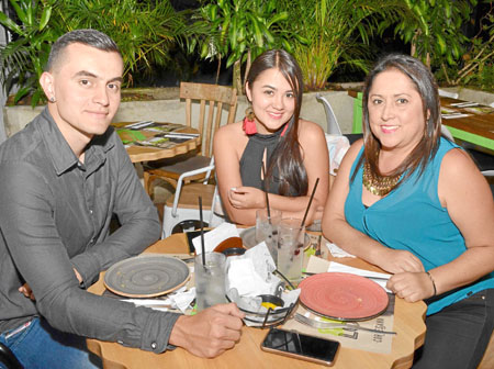 Felipe Puerta Valencia, Valentina Aguirre Cardona y Cristina Aguirre Cardona.