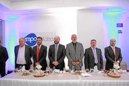 Sergio Humberto López, jefe del Departamento de Operación y Mantenimiento; Robinson Ramírez, jefe del Departamento de Planeación