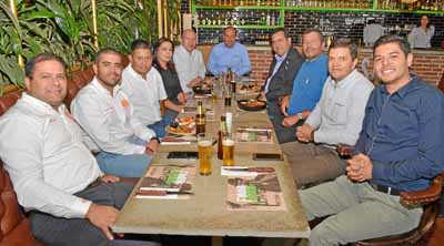 Julio Segovia, Carlos Ramírez, Efraín Rodríguez, Gloria Raigoza Franco, Francisco Villa Londoño, Ricardo Fernández Correa, Juan 