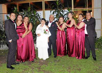 Acompañan a Efraín Antonio y a Análida sus hijos, Jaime, Girleza, Francy, Patricia, Lady, Lina y John Quintero Zuluaga.