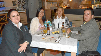 Diana Milena Escobar Sánchez, Laura Tatiana Hinestroza Escobar, María Hinestroza Murcia y José Fernando Hinestroza Murcia.