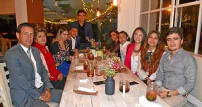 Foto | José Fernando Tangarife | LA PATRIA Arcesio Serna López, María de los Ángeles López de Serna, Dana Sofía Taborda Ortega, 