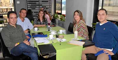 Paulo Restrepo Fonseca, Carlos Vélez Ocampo, Vanessa Román Hernández, Luz María Calderón González y Juan Camilo Gutiérrez Cortés