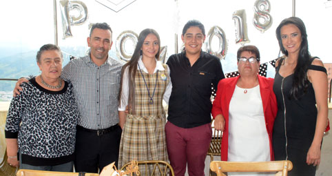Graciela Cuartas, Andrés Pérez Cuartas, Mariana Díaz, Luis Miguel Pérez Muñoz, María Nelly Arias Quintero y Liliana Díaz Arias.