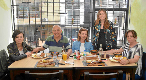 Vanessa Londoño López, Pedro Nel Londoño Cortés, Alba Dolores López Hoyos, Ángela María Londoño López y Amanda López Hoyos.