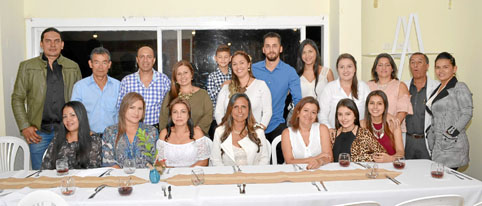 Alba Ruth Anduquia Serna, Kelly Monsalve Patiño, Sonia Anduquia Serna, Nora Elena Anduquia Serna, Luisa Marina Arango Agudelo, S