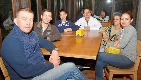 Leonardo Castillo García, Alejandro Castillo Hernández, Isabela Castillo Hernández, Guillermo Hernández Henao, Eucaris Henao de 