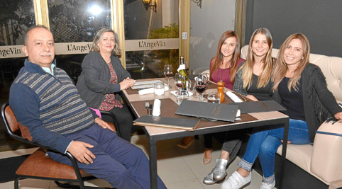 Jaime Alberto Cardona Montoya, Ana Clara Aristizábal Gómez, Juliana Trujillo Hernández, Andrea Guarín Giraldo y Carolina Giraldo