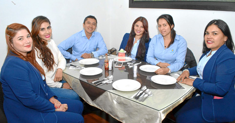 Foto | José Fernando Tangarife | LA PATRIA Angie Lorena Aristizábal García, Diana Marcela Guzmán Herrera, Alexánder Millán Hortú