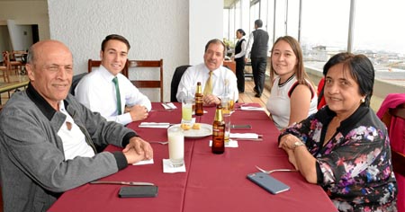 Héctor Darío Trejos Bueno, Andrés Felipe Trejos Atehortúa, Álvaro José Trejos Bueno, Adriana Trejos Atehortúa y Margarita María 