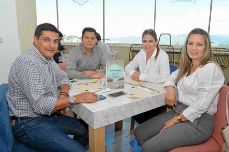 Jorge Hoyos, Manuel Taborda, Luz Adiela Orozco Sánchez y Gloria Ingrid Muñoz Henao.