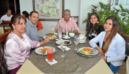 Nancy Edith Martínez, Gabriel Jaime Londoño, Claudio González Peña, María Ximena González Peláez y Ximena Franco Jaramillo.