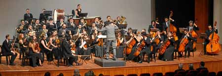 La Orquesta Sinfónica de Caldas interpretó Stabat Mater de Pergolesi, y la Obertura del Festival Académico, de Johannes Brahmns,