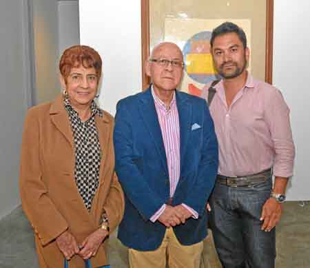 Alba Quintero de Sarasty, Germán Sarasty Moncada y Leonardo Salazar Muñoz.