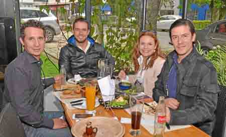 Foto | José Fernando Tangarife | LA PATRIA Sebastián Grajales López, Diego Gutiérrez Betancur, Paola Echeverri Gómez y Ricardo L