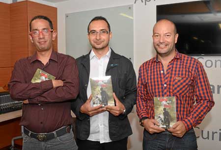 Néstor Rivera Vivas, editor del libro; Alejandro Serna, autor, y Juan Carlos Acevedo.