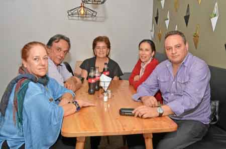 María Isabel Jaramillo Henao, Óscar Montoya Jaramillo, Carmenza Jaramillo Henao, María Elena Arizabaleta González y Fernando Jar