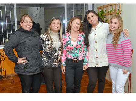 Paola Acevedo Gómez, Leidy Valderrama , Jenny Arbeláez, Diana Marcela Sierra Soto y Mariana Tabares.