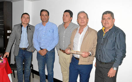 Fotos | José Fernando Tangarife | LA PATRIA Miguel Trujillo Londoño, secretario de Desarrollo Económico de Caldas; Andrés Elías 