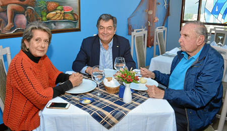 Victoria Eugenia Osorio de Mejía, Felipe Nauffal Correa y Federico Mejía.