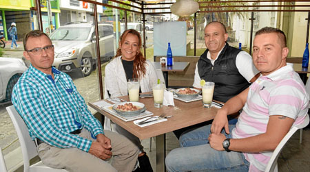 Nicolás Henao Henao, Pilar Dávila Arias, Eduar Soto López y Cristian Camilo Cassallas Arcila.