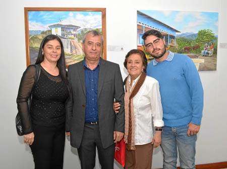 Cristina Franco Herrera, Carlos Alberto Valencia López, Nidia Castillo Uribe y Juan Martín Valencia Franco.