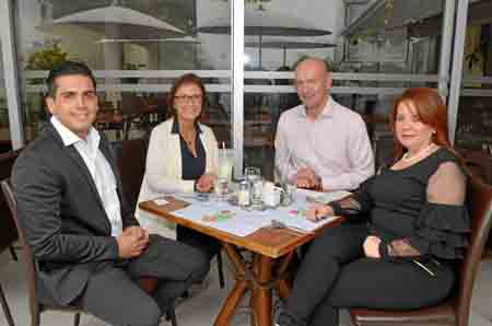 Jairo Esteban Casas Gómez, Gloria Patricia Arias Pimienta, Juan Guillermo Osorio Gutiérrez y Luz Gladys García Vargas.