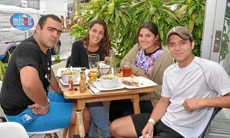 Sergio Restrepo Botero, Manuela Jaramillo Serna, Sara Bernal Mejía y Juan Diego Salazar Sánchez.