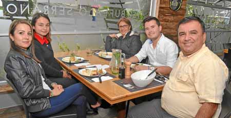 María Parra Giraldo, Jazmín Castro Agudelo, Gloria Inés Guerrero Mendieta, Andrés Cifuentes García y Julio Cesar Orrego Arango.