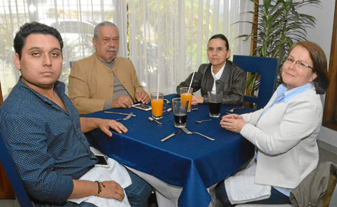 Miguel de Germán Córdoba, Germán Córdoba Arbeláez, Gloria Inés García Carvajal y Ana María García Carvajal.