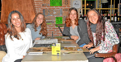 Luisa Reyes Gaviria, Mariana Chona Ramírez, Daniela Jaramillo Sanint y María Alejandra Serna Salazar.