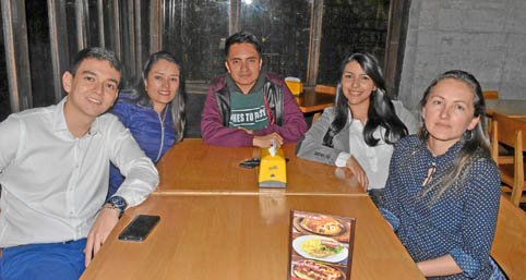 Ricardo Campos Ciro, Sandra Milena Salazar Loaiza, Andrés Vélez Pedraza, Stefanía Bedoya Cardona y Francy García Caballero.