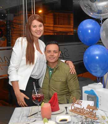 Natalia Galvis Botero le celebró el cumpleaños a su esposo, Diego Quintero Molina, durante una comida en el restaurante Spago.
