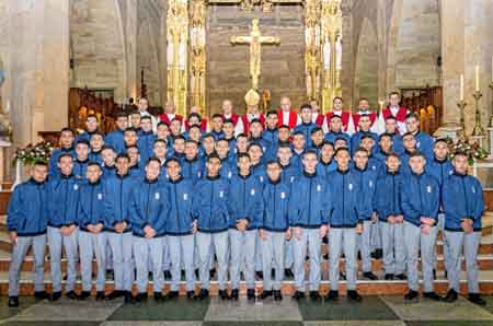 Foto | Cortesía | LA PATRIA Grupo de estudiantes confirmados.