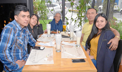 Juan Felipe Gaviria Valbuena, Irma Valbuena Martínez, María Fabiola Martínez Ortiz, William Barrera Tamayo y María Alejandra Gav