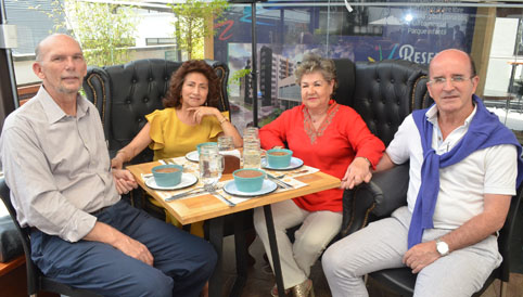 Foto | José Fernando Tangarife | LA PATRIA Henry Caldwell, Claudia Osorio Leal, Dora Inés Botero Ángel y Gerardo Giraldo Giraldo
