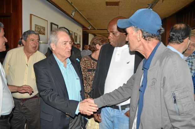 Ómar Yepes Alzate compartió con sus seguidores que lo acompañaron durante el evento ofrecido en su honor.