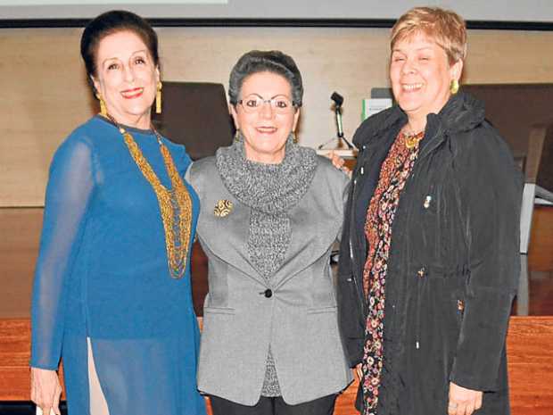 Águeda Pizarro-Rayo, Guiomar Cuesta Escobar y Ana Mercedes Vivas Vieira.