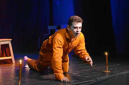 Gabriel Moré durante su monólogo Mozart.