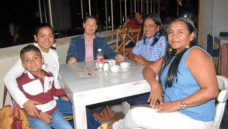 Luis Ángel Escobar de León, Julieth de León Torres, Roberto Carlos Mejía Restrepo, Eneris Herrera Brochero y Josefa Torres Gutié