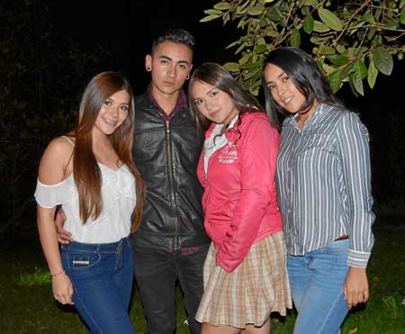 María Camila Alzate Gutiérrez, Diego Fernando Bedoya Henao, Isabela Osorio Rodríguez y Juanita Gómez Henao.