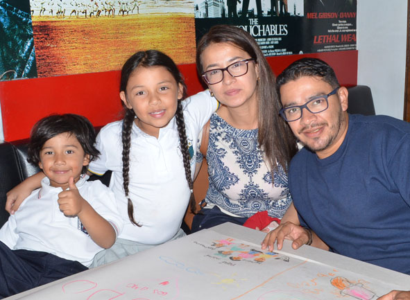 Emiliano Galvis Vargas, Luciana Galvis Vargas, Diana Sierra y Armando Galvis Arenas.
