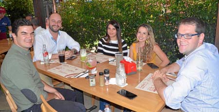 Martín Arango Hincapié, Mauricio Lozano Mejía, Karen Alonso Ortiz, Daniela Vergara Agudelo y Thomas Conor Campbell.