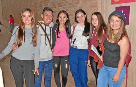 Manuela Marín Gutiérrez, Juan Martín Boyacá Acevedo, María Alejandra Sarache Ossa, Juanita García González, Valeria Pineda Ocamp